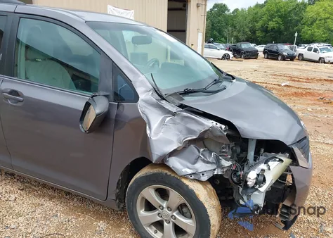 2013 Toyota Sienna Le V6 8 Passenger из США, поврежденный, VIN 5TDKK3DCXDS342714